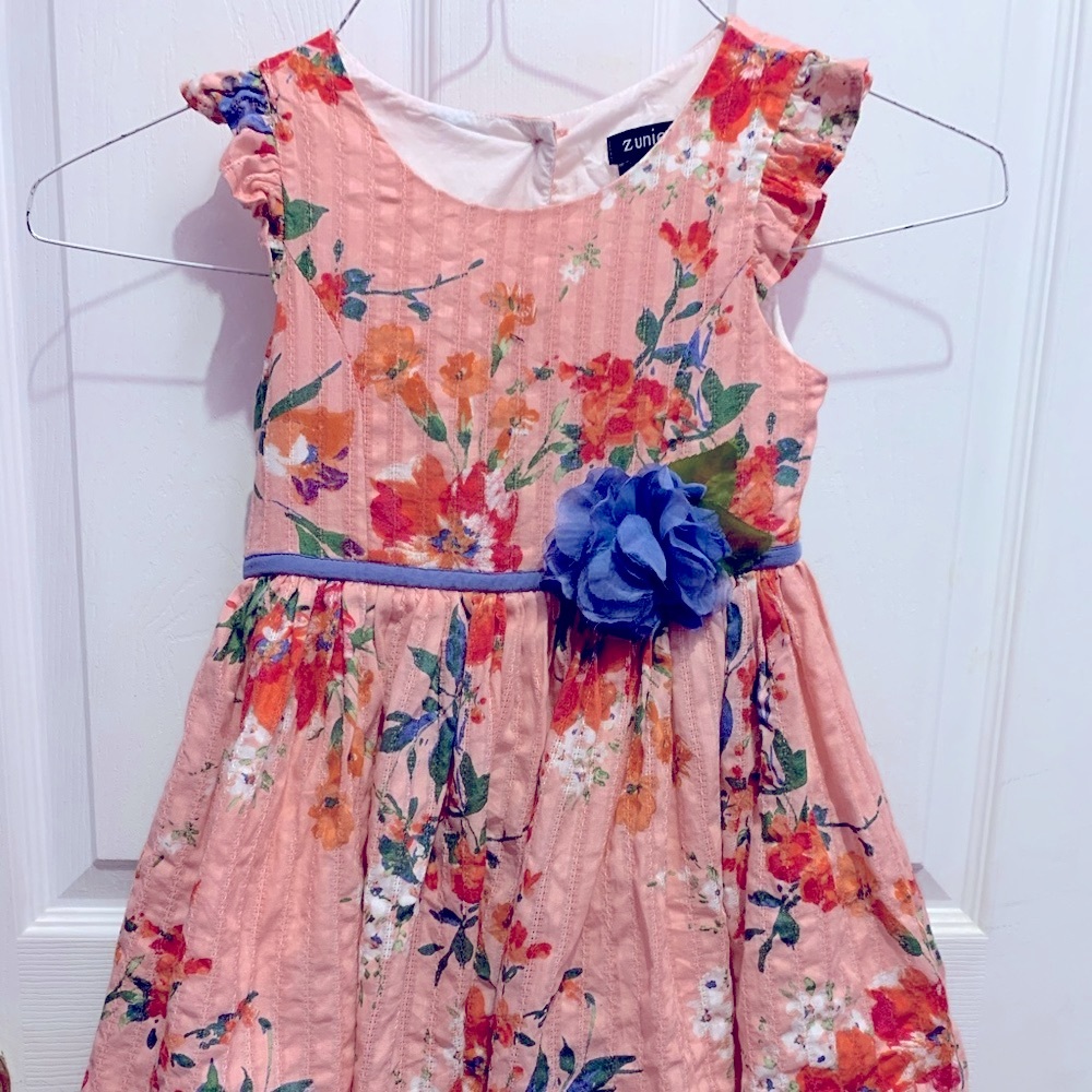 girls dress Zunie pink floral tulle dress. Size 5 like new.